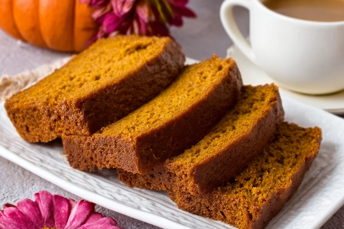 Pumpkin Bread That Tastes Like a Warm Fall Hug 6 Pumpkin Br