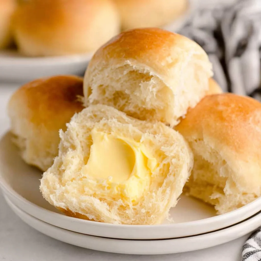 Homemade Dinner Rolls – Soft, Fluffy, and Irresistible 4 Homemade dinner rolls