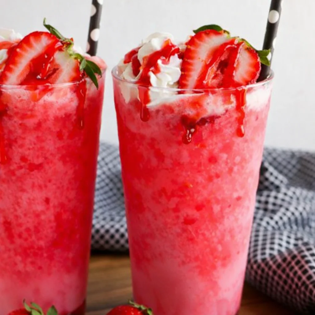 Strawberry Cream Soda: Easy & Refreshing Summer Mocktail 4 Strawberry Cream Soda